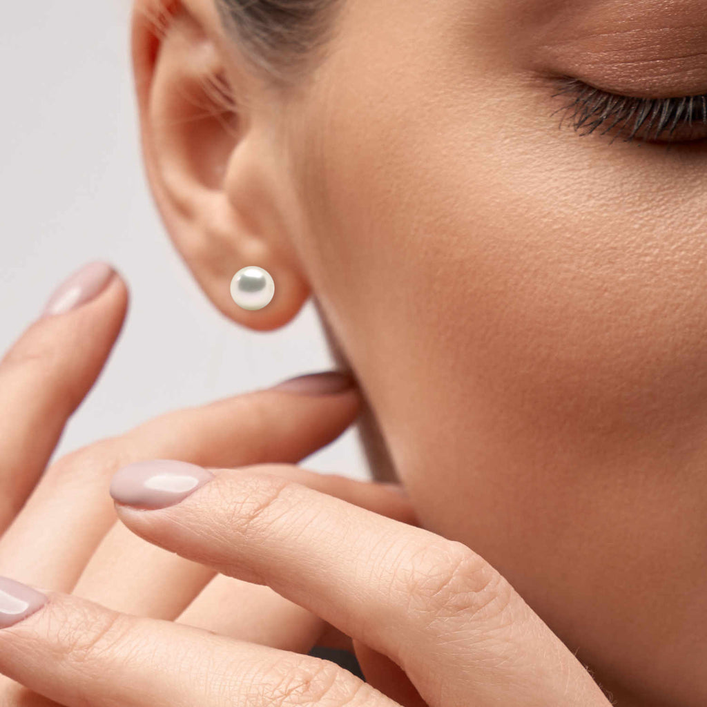 White Deep Button Pearl <BR/>Stud Earrings