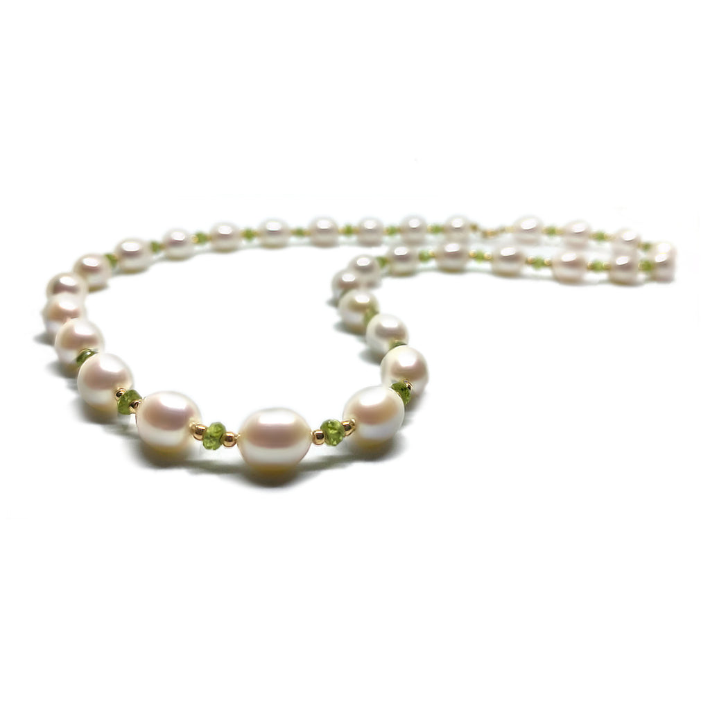 Pearl & Peridot<BR/>Yellow Gold Necklace